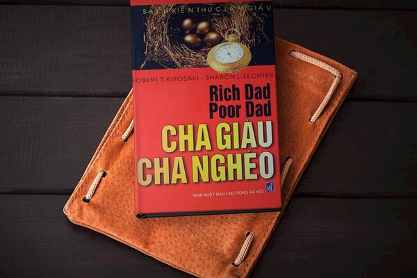 Review sách “Cha Giàu Cha Nghèo”